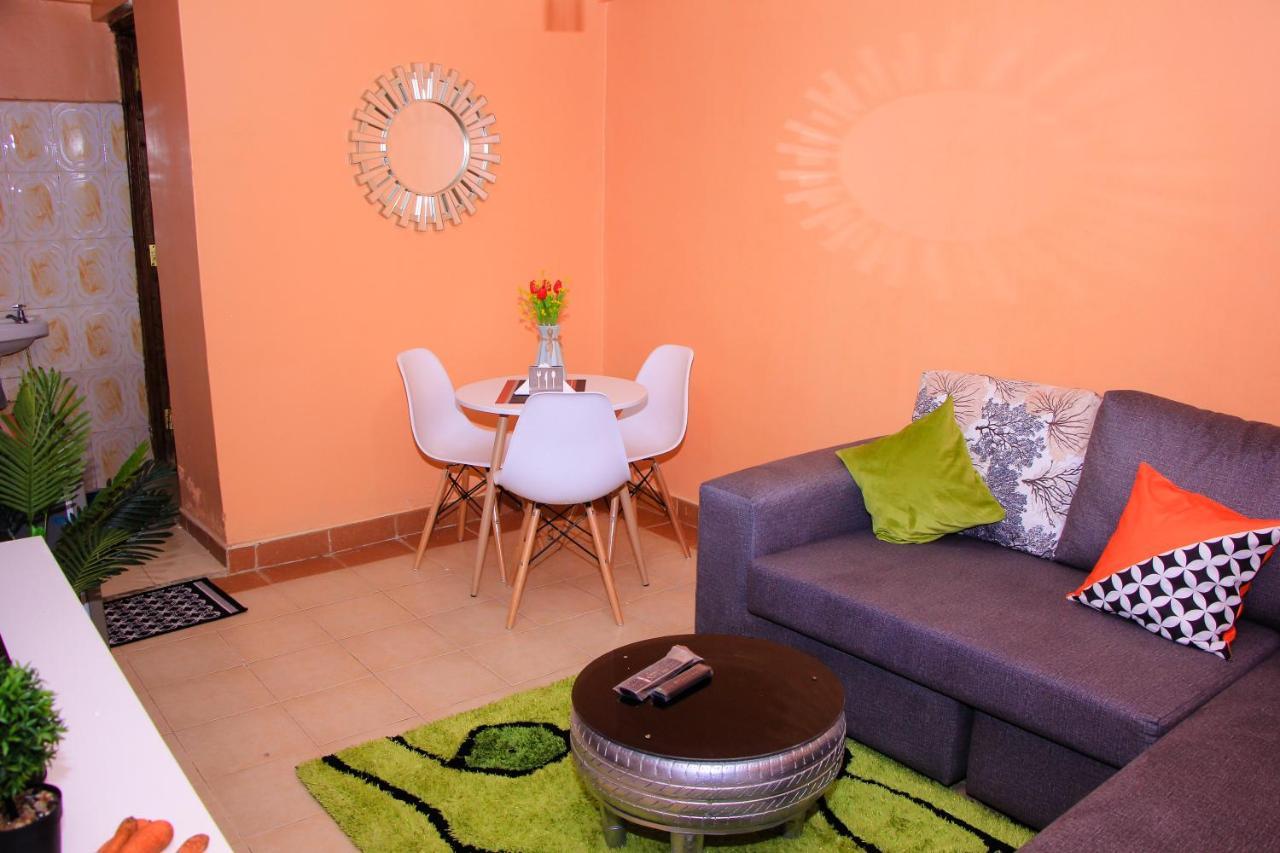 Cozy Homes 1 Bedroom House With Wi-Fi King Size Bed. Free Parking Naivasha Ngoại thất bức ảnh