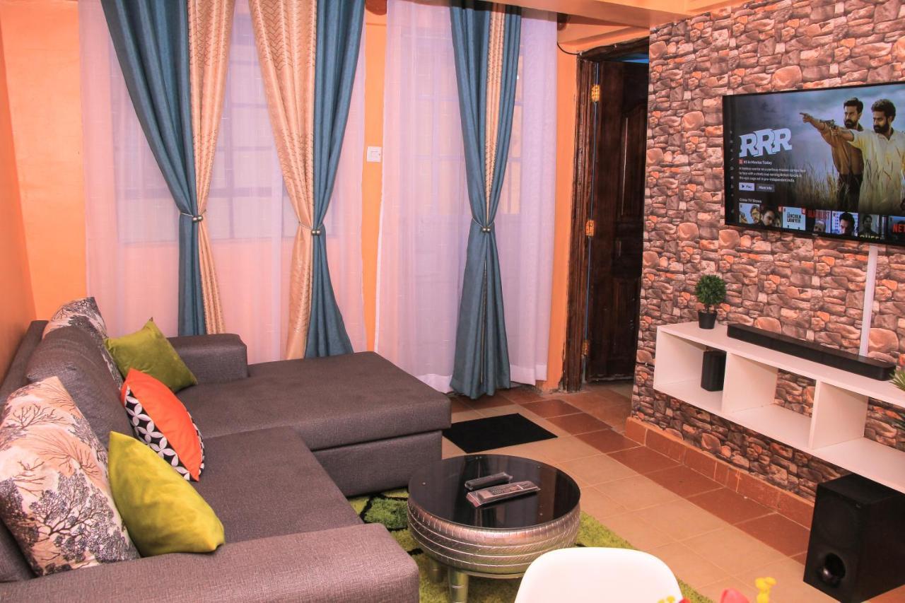 Cozy Homes 1 Bedroom House With Wi-Fi King Size Bed. Free Parking Naivasha Ngoại thất bức ảnh